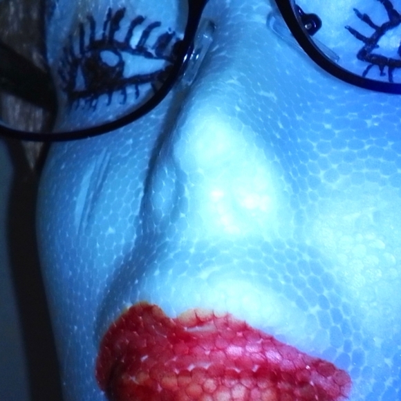 FOSTER GRANT 1.50 READERS BLUE FRAME NEW WITH CASE - Picture 6 of 6